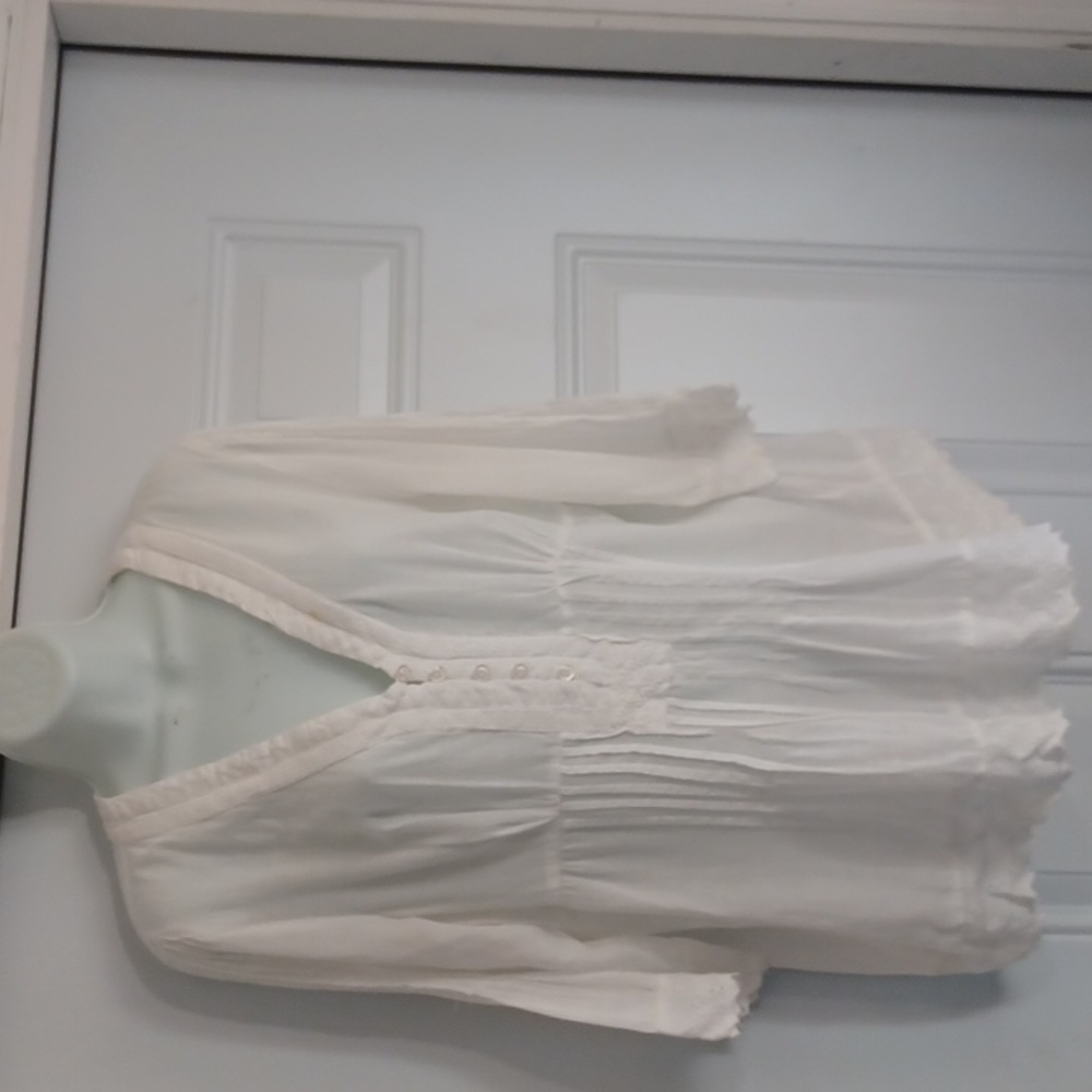 Rosebud  Blouse Size L